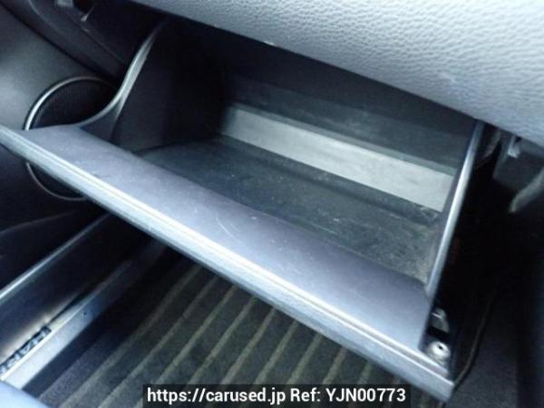 Used 2014 AT toyota harrier ZSU60W Image[27]