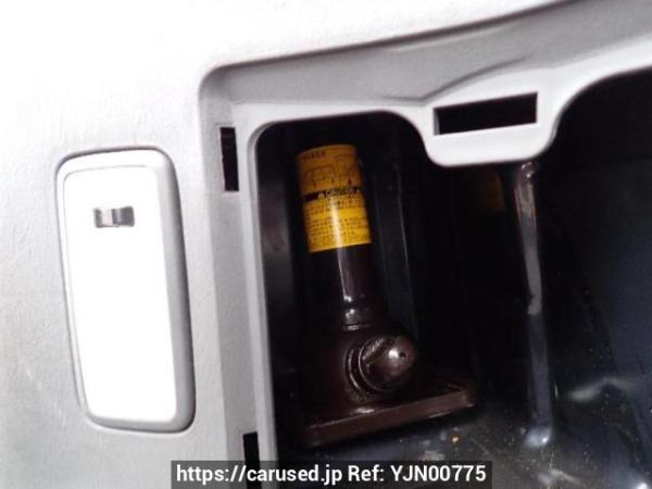 Used 2007 AT toyota regiusace-van KDH200V Image[42]