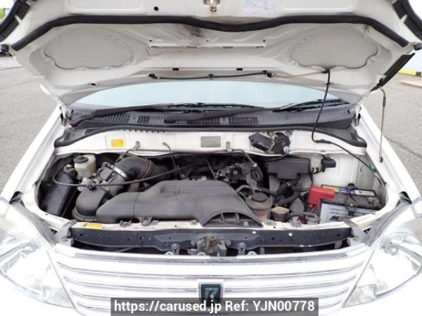Used 2001 AT toyota regius-wagon RCH41W Image[9]