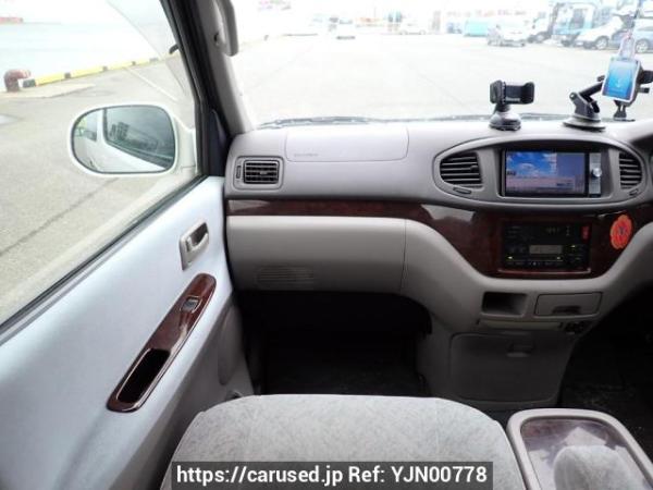 Used 2001 AT toyota regius-wagon RCH41W Image[17]
