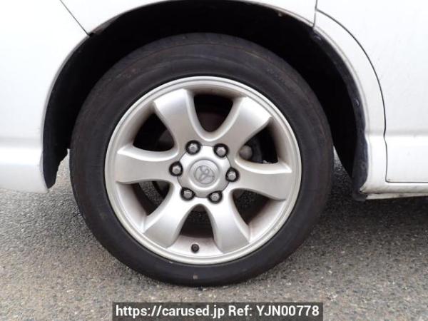 Used 2001 AT toyota regius-wagon RCH41W Image[29]