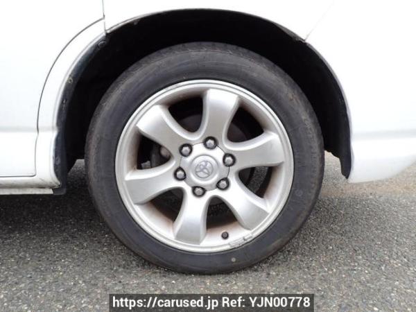 Used 2001 AT toyota regius-wagon RCH41W Image[30]