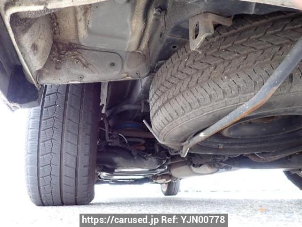 Used 2001 AT toyota regius-wagon RCH41W Image[37]