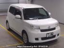 Toyota bB QNC20