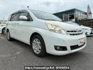 Toyota Isis ZGM11G