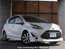 Toyota Aqua NHP10