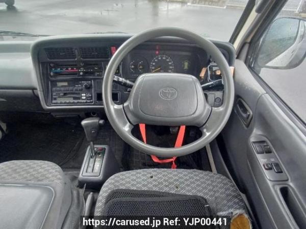 Used 2003 AT toyota hiace-van TRH112V Image[19]
