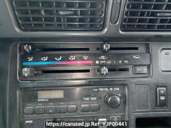Used 2003 AT toyota hiace-van TRH112V Image[21]