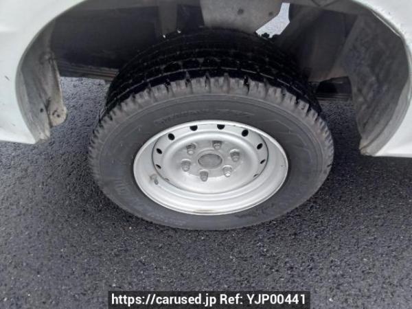 Used 2003 AT toyota hiace-van TRH112V Image[28]