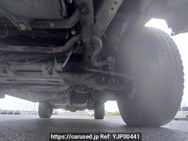Used 2003 AT toyota hiace-van TRH112V Image[31]