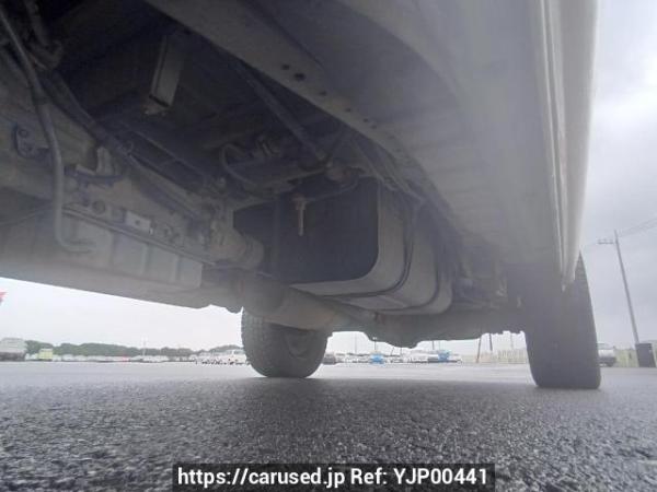 Used 2003 AT toyota hiace-van TRH112V Image[35]