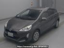 Toyota Aqua NHP10