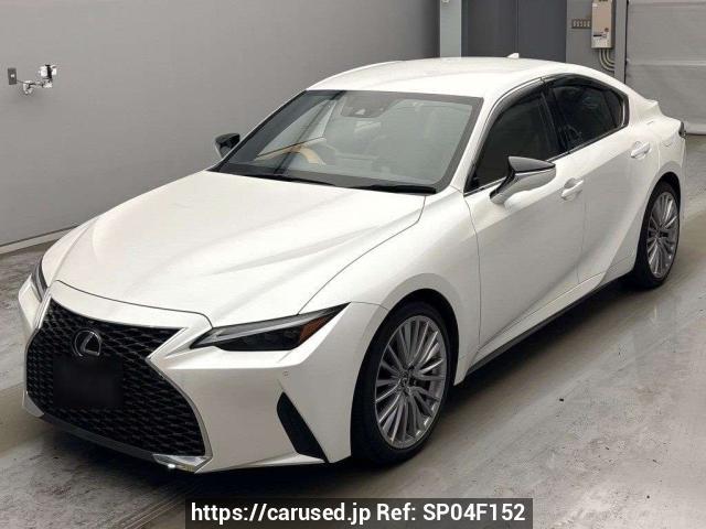 2023 Lexus IS AVE30