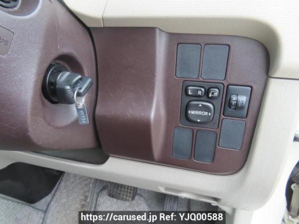 Used 2011 AT toyota passo KGC30 Image[28]