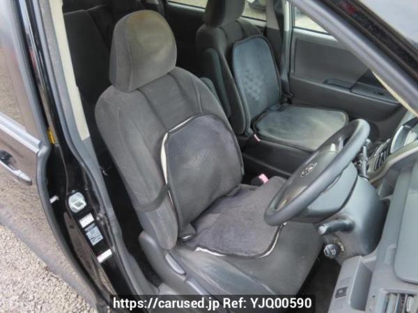 Used 2007 AT toyota noah ZRR70G Image[14]