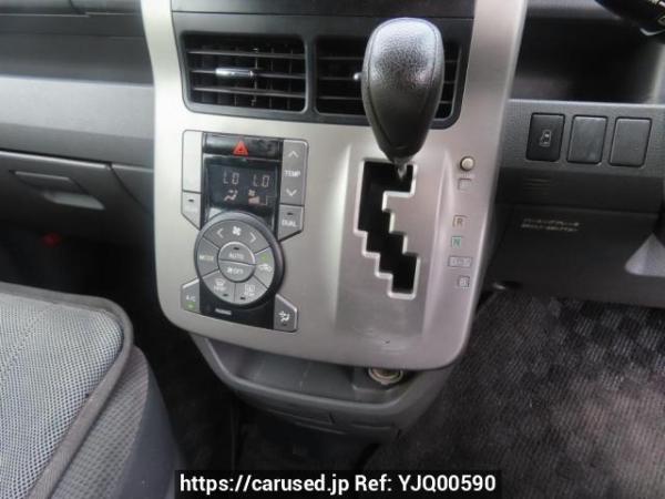 Used 2007 AT toyota noah ZRR70G Image[30]