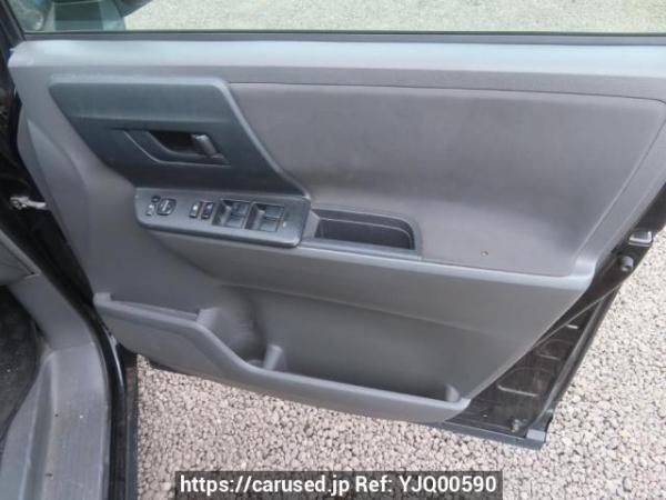 Used 2007 AT toyota noah ZRR70G Image[34]