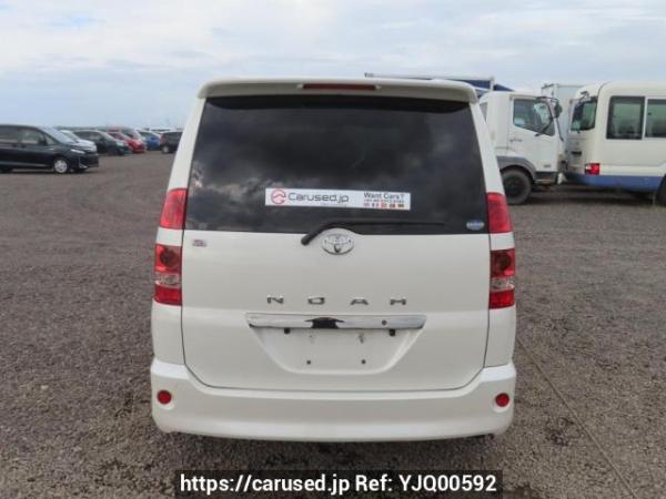 Used 2003 AT toyota noah AZR60G Image[5]