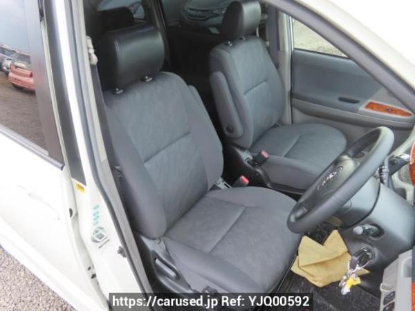 Used 2003 AT toyota noah AZR60G Image[13]