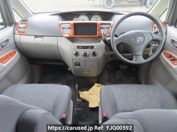 Used 2003 AT toyota noah AZR60G Image[22]