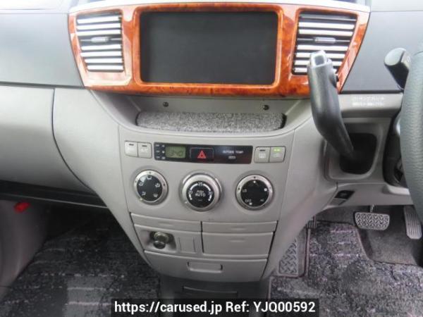 Used 2003 AT toyota noah AZR60G Image[24]