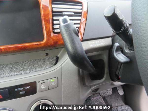 Used 2003 AT toyota noah AZR60G Image[27]