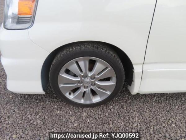 Used 2003 AT toyota noah AZR60G Image[34]