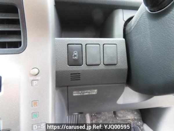 Used 2008 AT toyota noah ZRR70G Image[32]