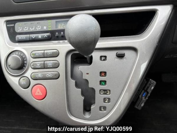 Used 2003 AT toyota wish ZNE10G Image[23]