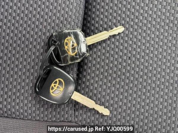Used 2003 AT toyota wish ZNE10G Image[28]