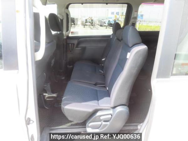 Used 2016 AT toyota noah ZRR80G Image[19]