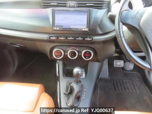 Used 2013 AT alfa-romeo giulietta 940141 Image[24]