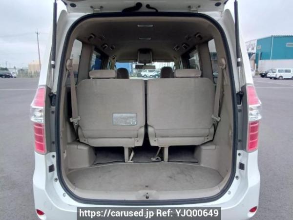 Used 2008 AT toyota noah ZRR75G Image[8]
