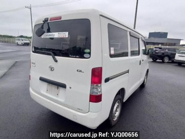 Used 2017 AT toyota townace-van S402M Image[6]