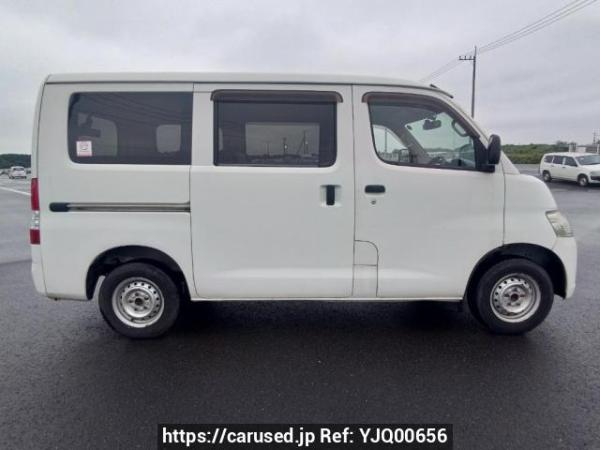Used 2017 AT toyota townace-van S402M Image[7]