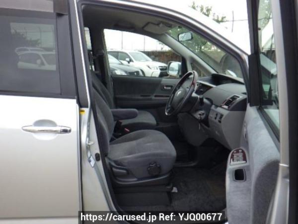 Used 2005 AT toyota noah AZR60G Image[11]