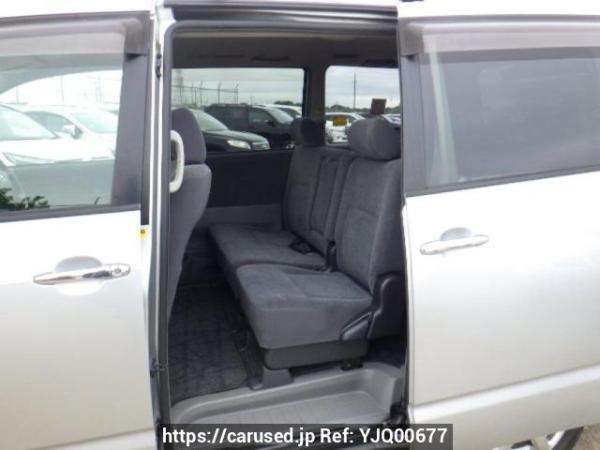 Used 2005 AT toyota noah AZR60G Image[14]