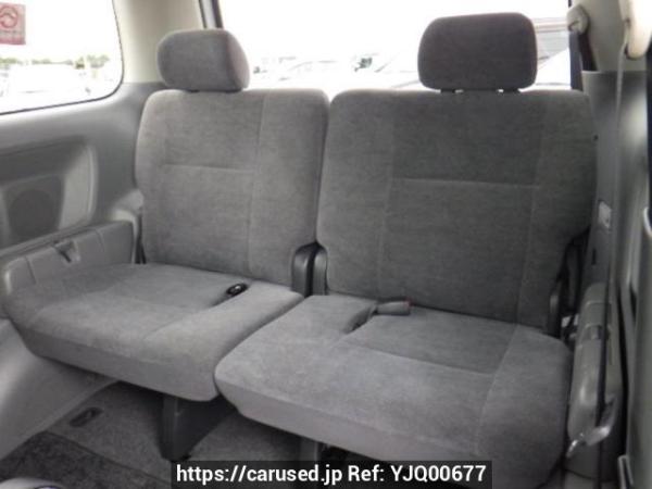 Used 2005 AT toyota noah AZR60G Image[15]