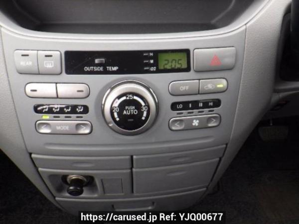 Used 2005 AT toyota noah AZR60G Image[21]
