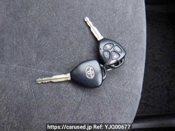 Used 2005 AT toyota noah AZR60G Image[26]