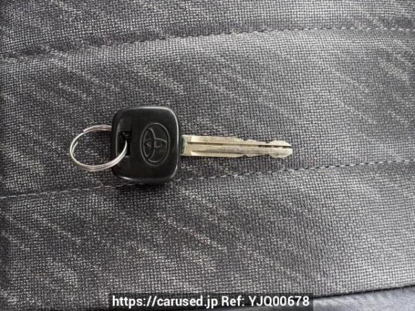 Used 2004 AT toyota liteace-van KR42V Image[25]
