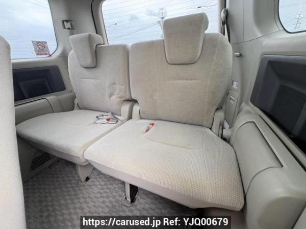 Used 2007 AT toyota noah ZRR70G Image[16]