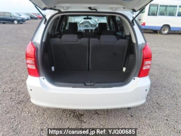 Used 2005 AT toyota wish ZNE10G Image[8]