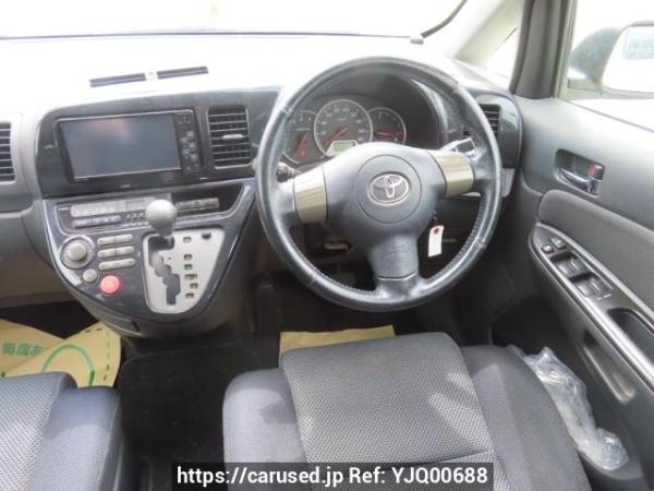 Used 2004 AT toyota wish ZNE10G Image[23]