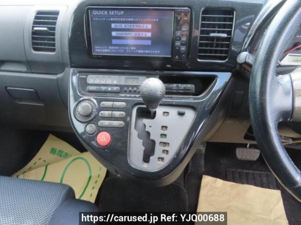 Used 2004 AT toyota wish ZNE10G Image[26]