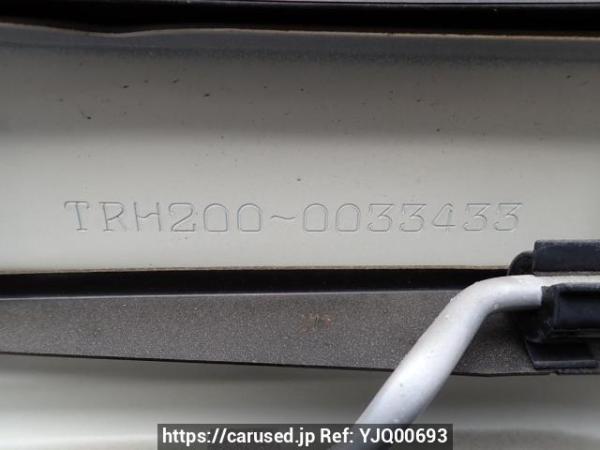 Used 2006 AT toyota hiace-van TRH200K Image[13]
