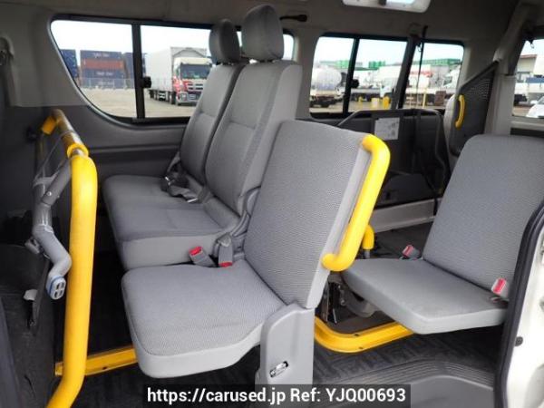 Used 2006 AT toyota hiace-van TRH200K Image[17]