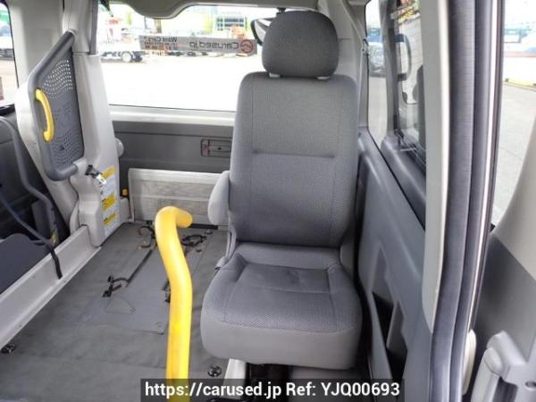 Used 2006 AT toyota hiace-van TRH200K Image[19]