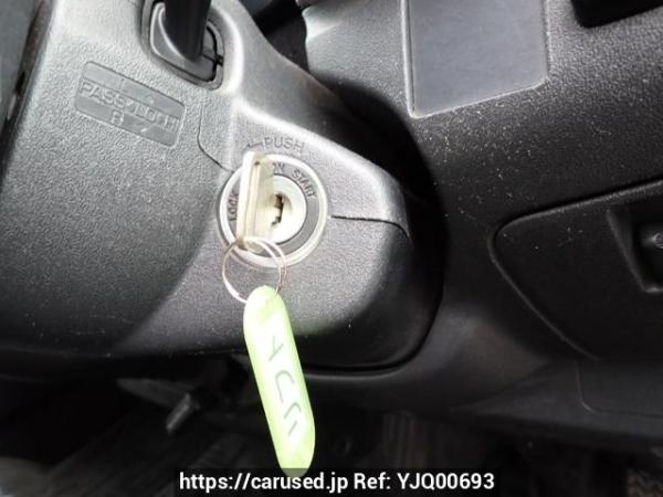 Used 2006 AT toyota hiace-van TRH200K Image[29]