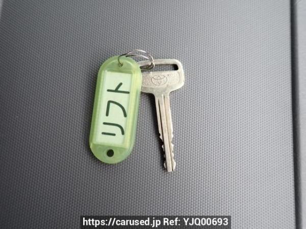 Used 2006 AT toyota hiace-van TRH200K Image[30]